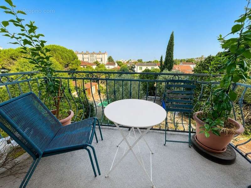 Toulouse Soupetard – Appartement familial T6 de 173 m² avec terrasse, piscine, jardin et garage - photo 20