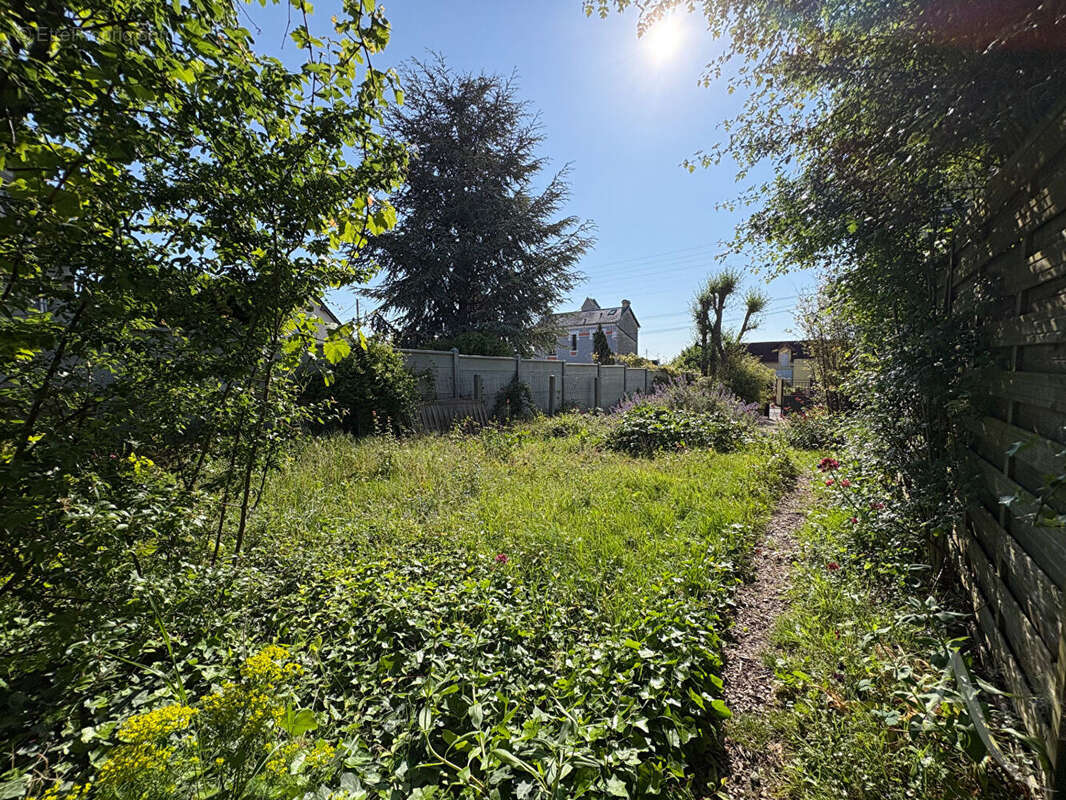 Maison à MONDEVILLE