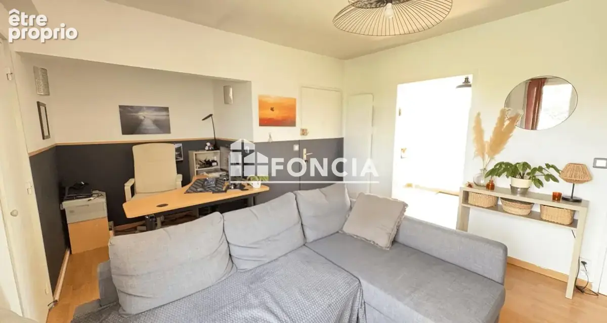 A vendre à Rosny sur Seine appartement 2 pièces avec balcons, cave et parking - photo 2