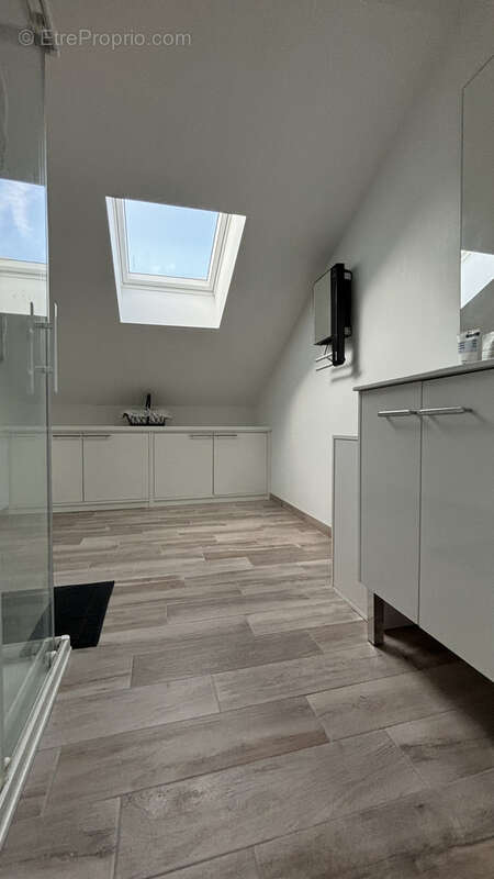 Maison à LA CHAPELLE-SAINT-MESMIN