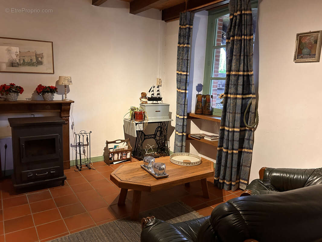 Maison à ORSENNES
