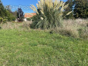 Terrain à SAINT-ANTOINE-DU-ROCHER