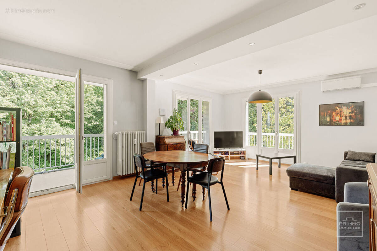 Appartement à LYON-5E