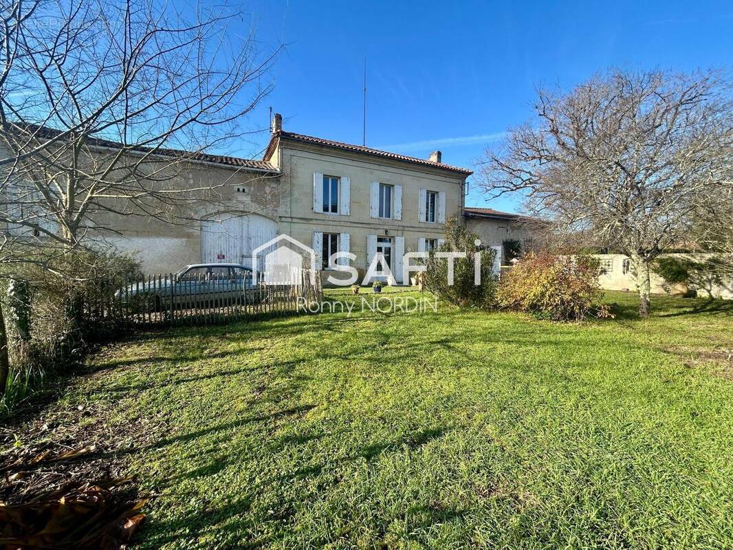 Photo 1 - Maison à LAMOTHE-MONTRAVEL