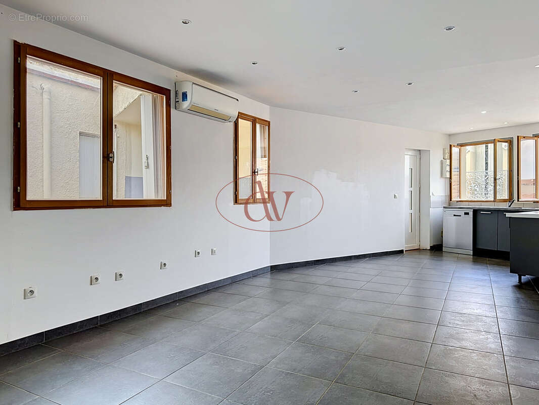 Appartement à LATOUR-BAS-ELNE