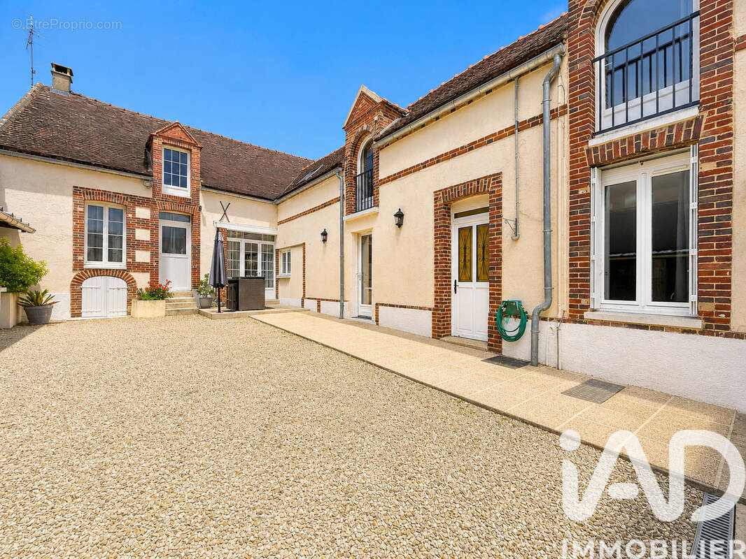Photo 1 - Maison à SOUCY