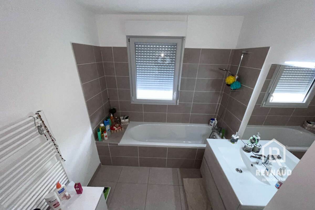 Appartement à CLERMONT-L&#039;HERAULT