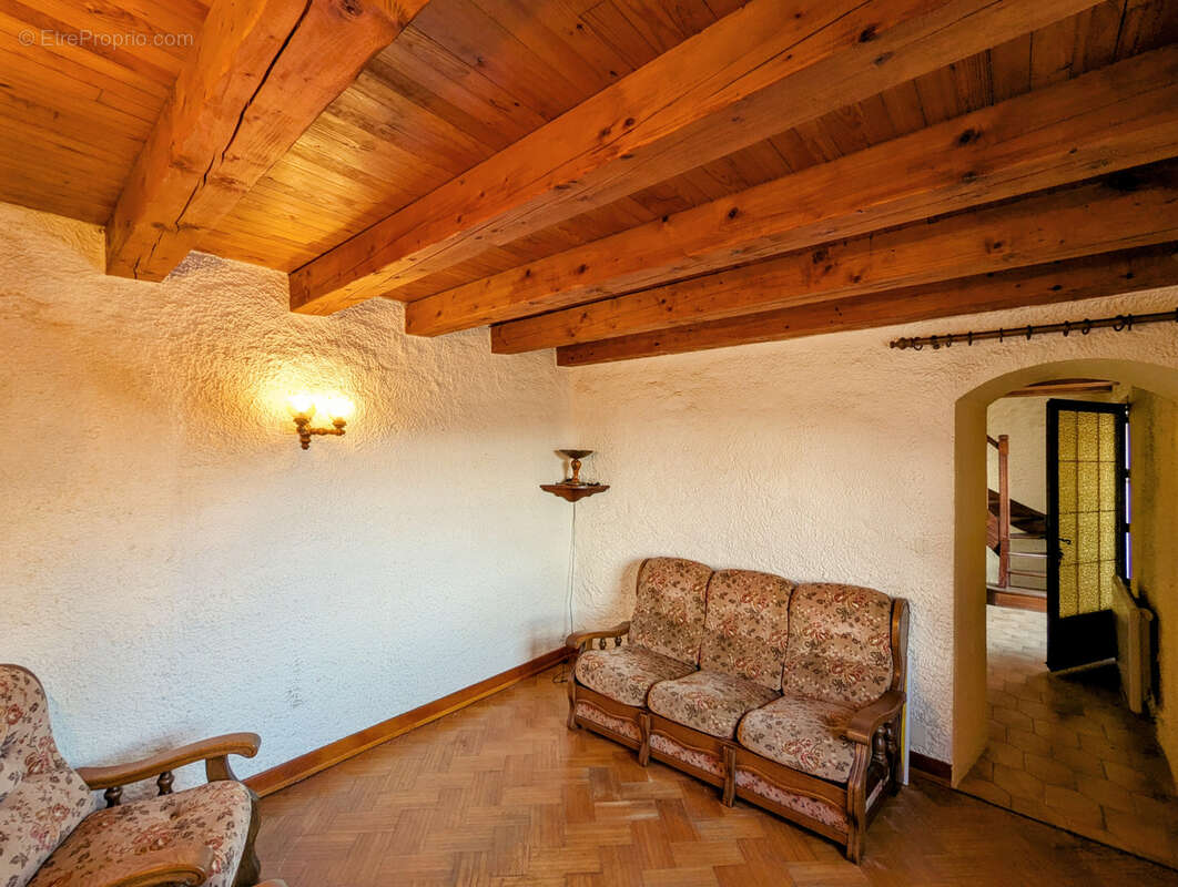 Maison à LAMALOU-LES-BAINS