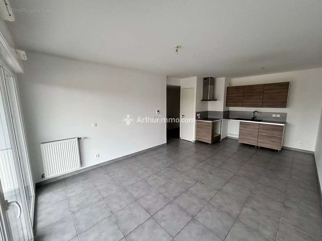 Appartement à SAINT-CERGUES