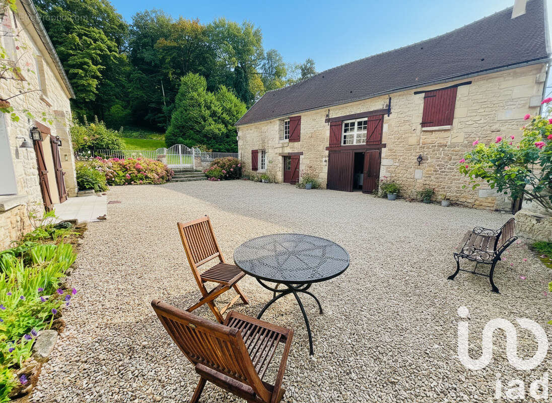 Photo 2 - Maison à ROUSSELOY