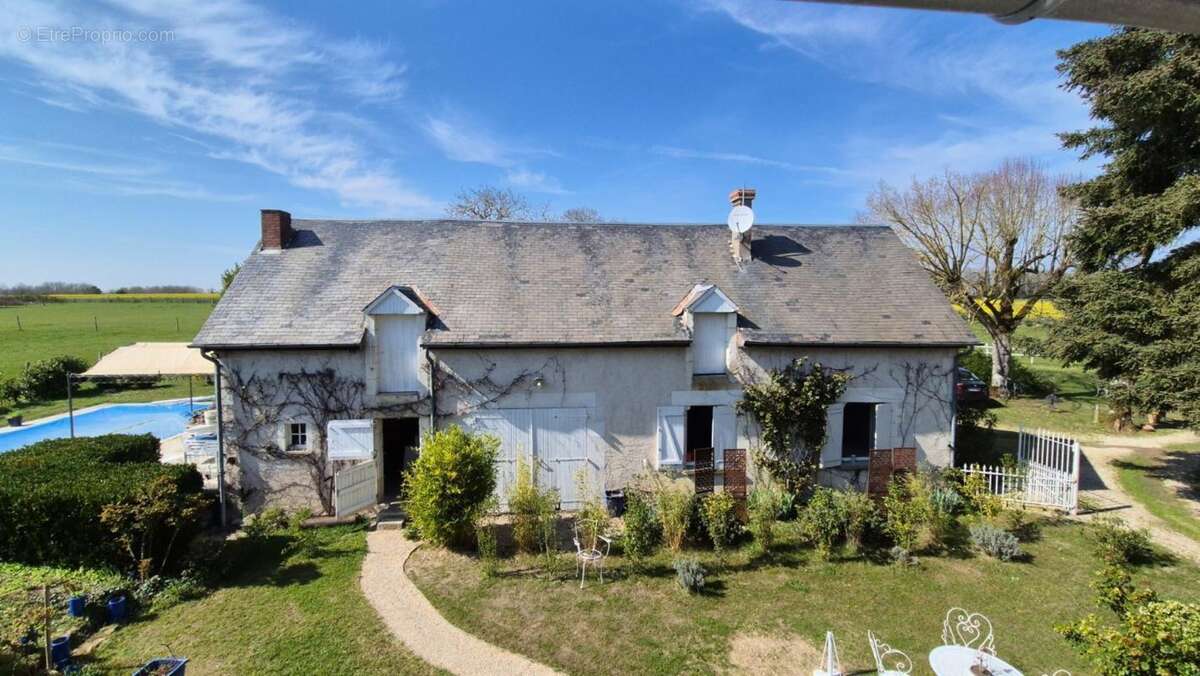 Maison à CHATILLON-SUR-INDRE