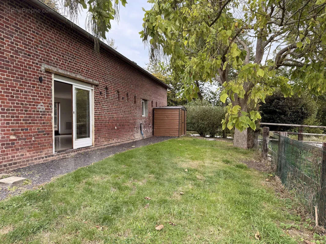 Maison à SAINT-PIERRE-AZIF