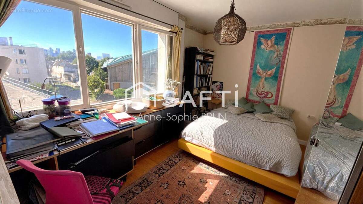 Photo 5 - Appartement à COLOMBES