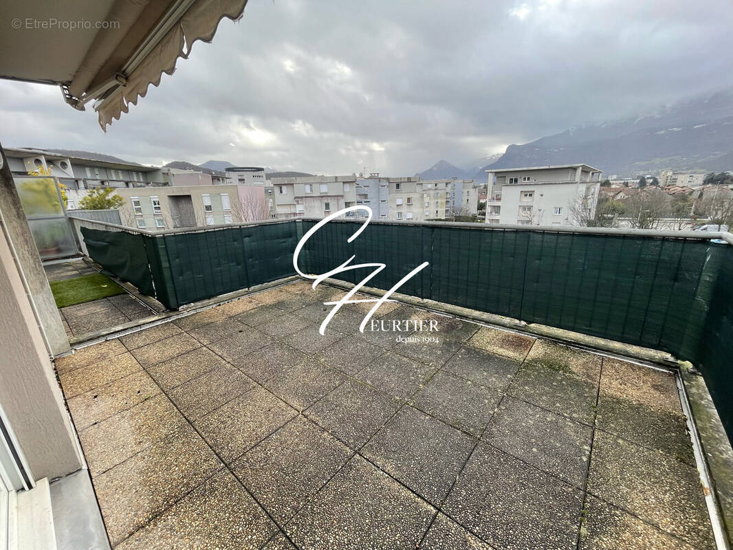 Appartement à ECHIROLLES