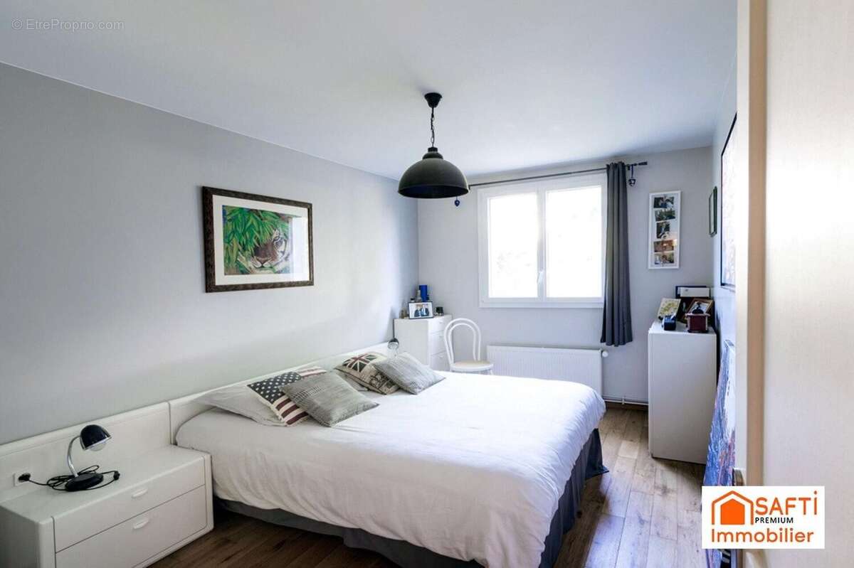 Photo 7 - Maison à VOISINS-LE-BRETONNEUX