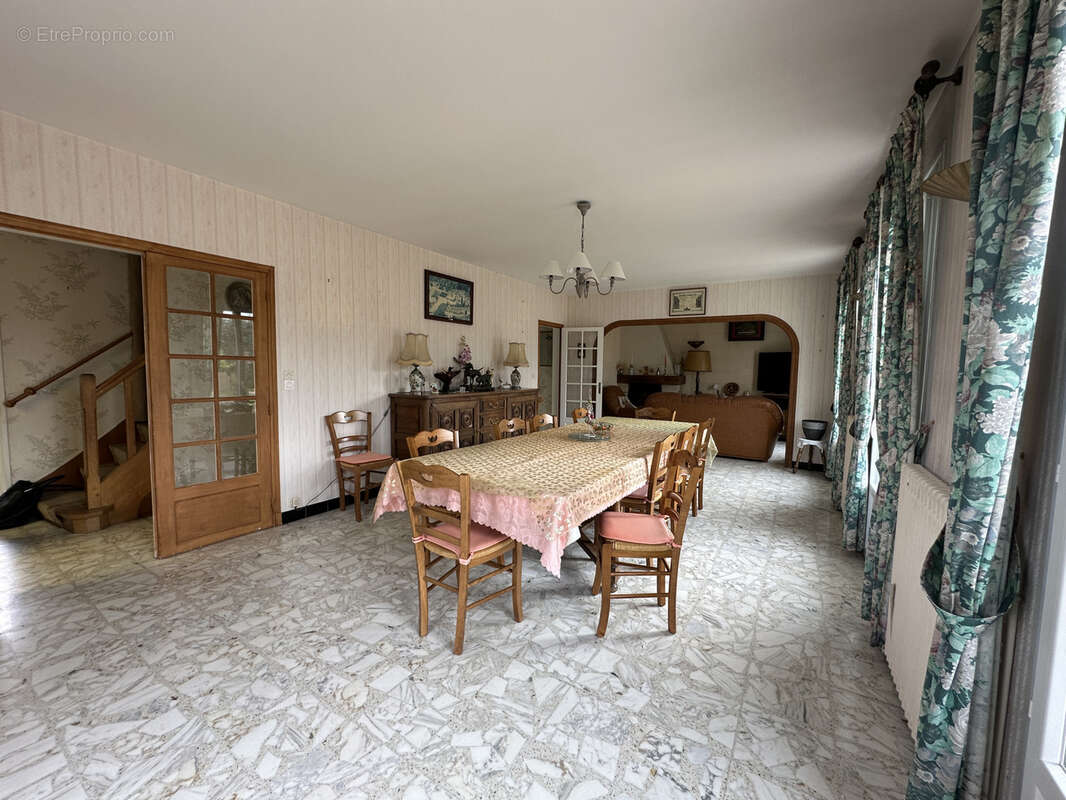 Maison à ANET