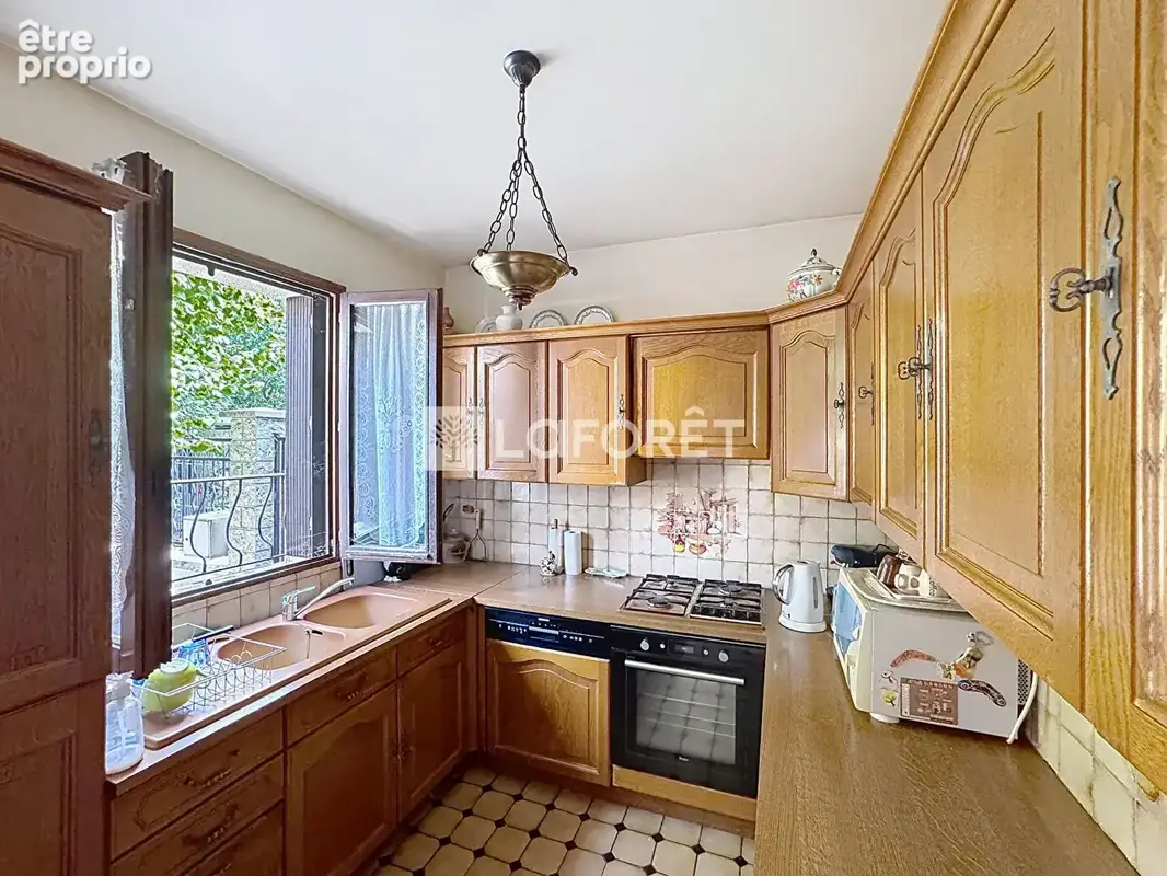 Maison Bagnolet 5 pièce(s) 97 m² habitables avec garage et cour végétalisée - photo 6