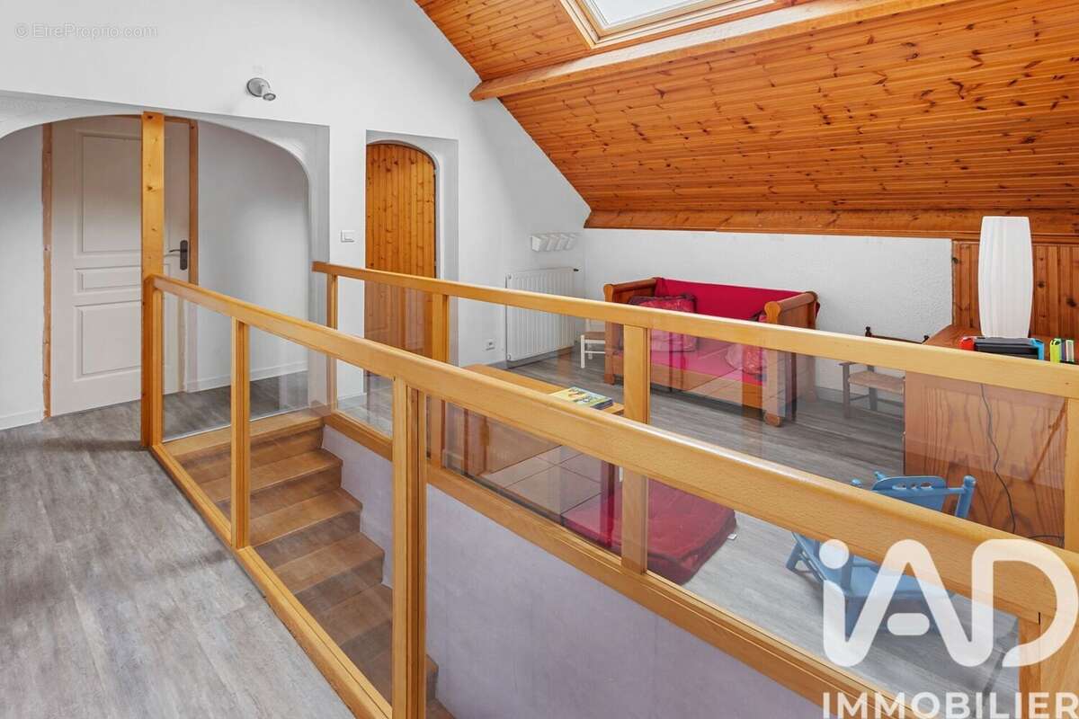 Maison 152 m² à Le Pellerin  - photo 9
