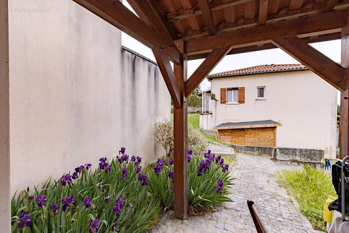 Appartement à SARLAT-LA-CANEDA