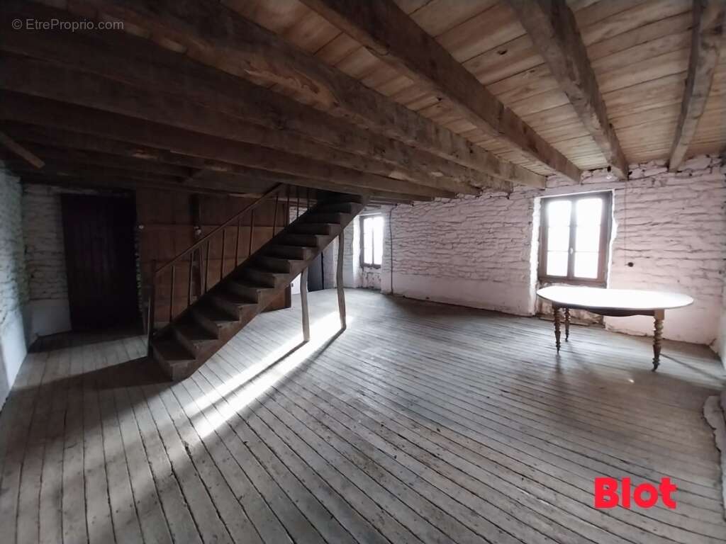 Maison à SAINT-HELEN