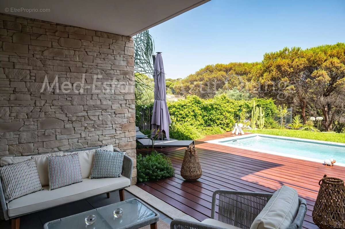 Sainte Maxime - Maison 3 chambres avec piscine - photo 8