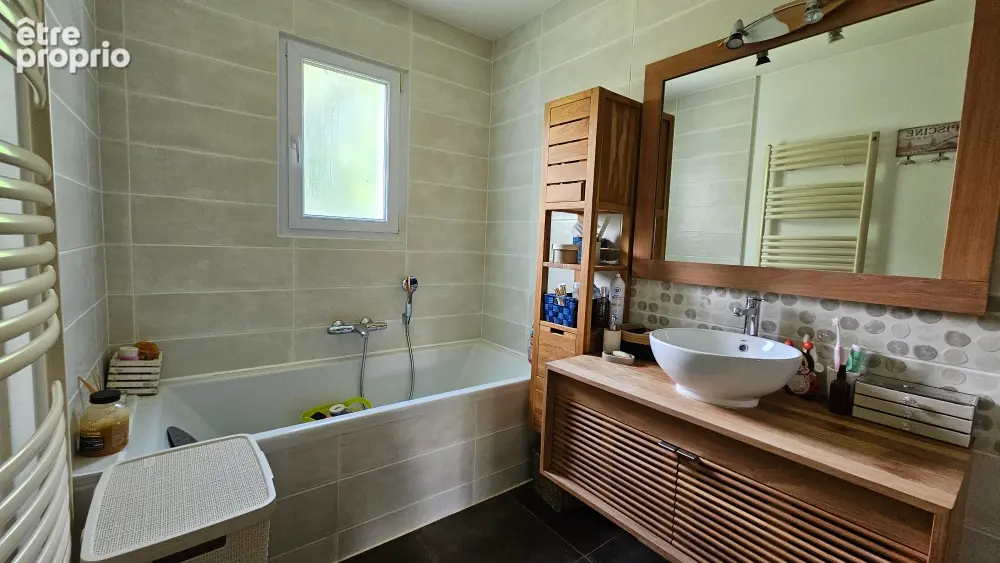 Maison 6 pièces 140 m² à vendre à Saint-Maxire (79410) - photo 7