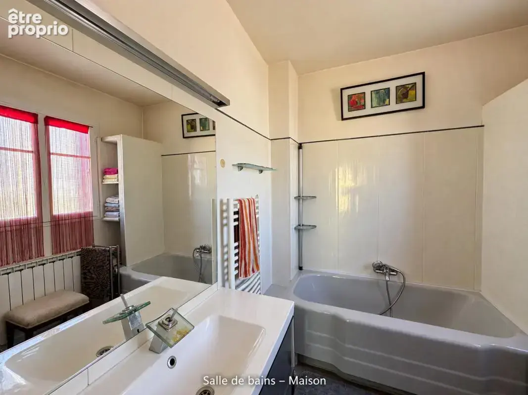 Maison 6 pièces 125 m² à vendre à Marseille-8e (13008) - photo 11