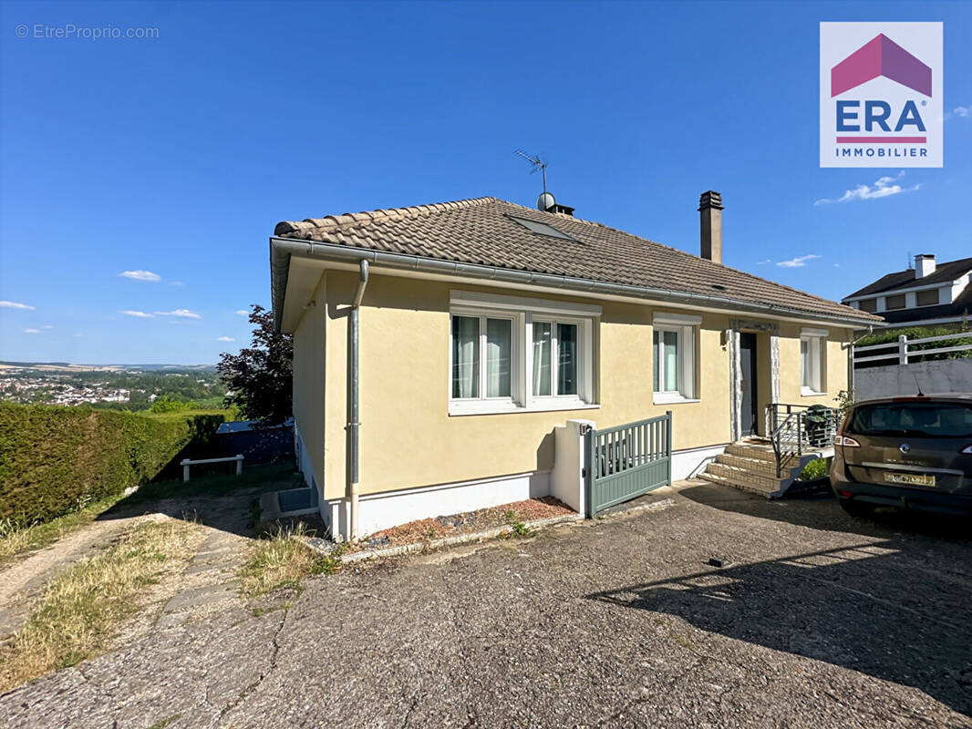 Maison à PARON