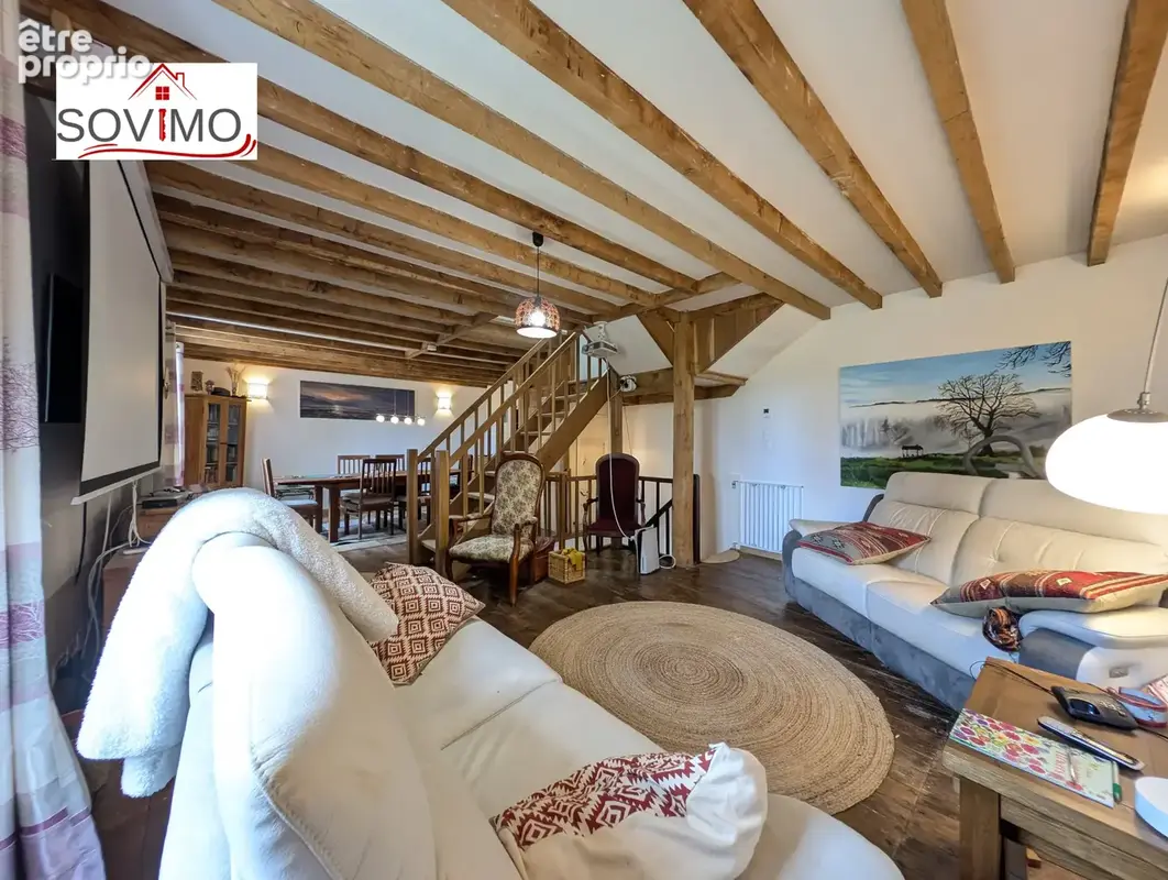 Belle maison de campagne indépendante en pierre, rénovée, grange et terrain attenants - photo 8
