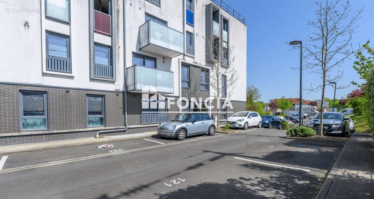 Appartement à LE RAINCY