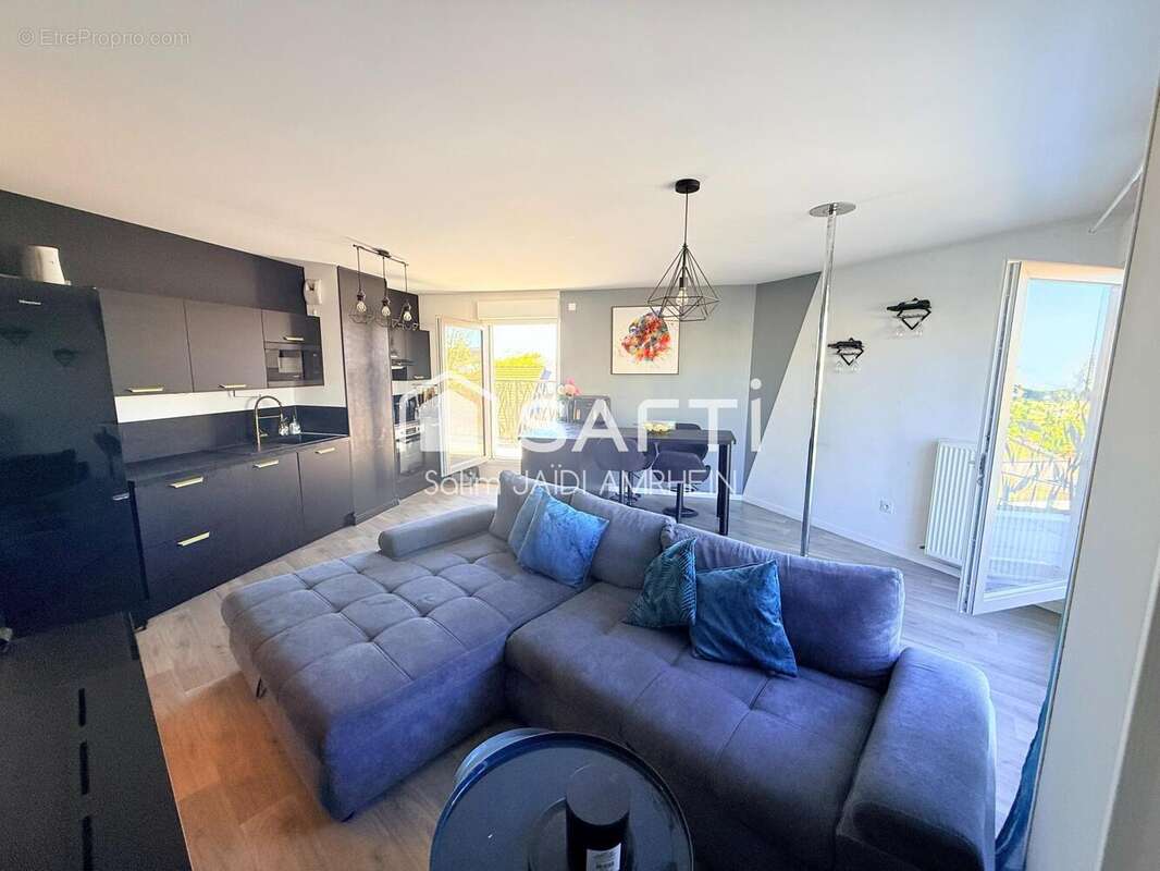 Photo 3 - Appartement à VILLIERS-SUR-MARNE