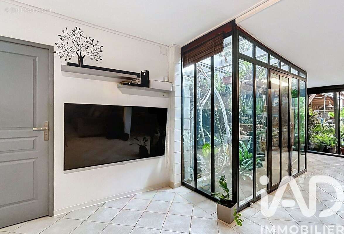 Photo 7 - Maison à SAINT-DENIS