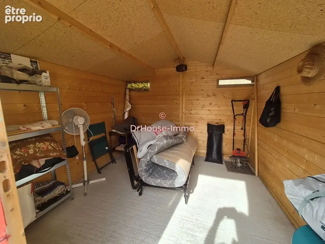Maison 3 pièces 23 m² à vendre à Cunlhat (63590) - photo 7