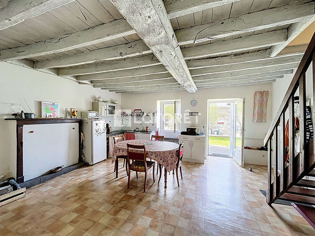 Maison à SIXT-SUR-AFF