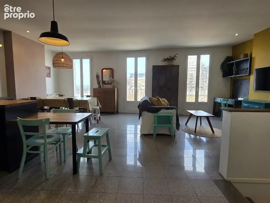 Duplex d’exception 115 m2   Vue mer & Cathédrale de la Major   Rue de l’Évêché - photo 5