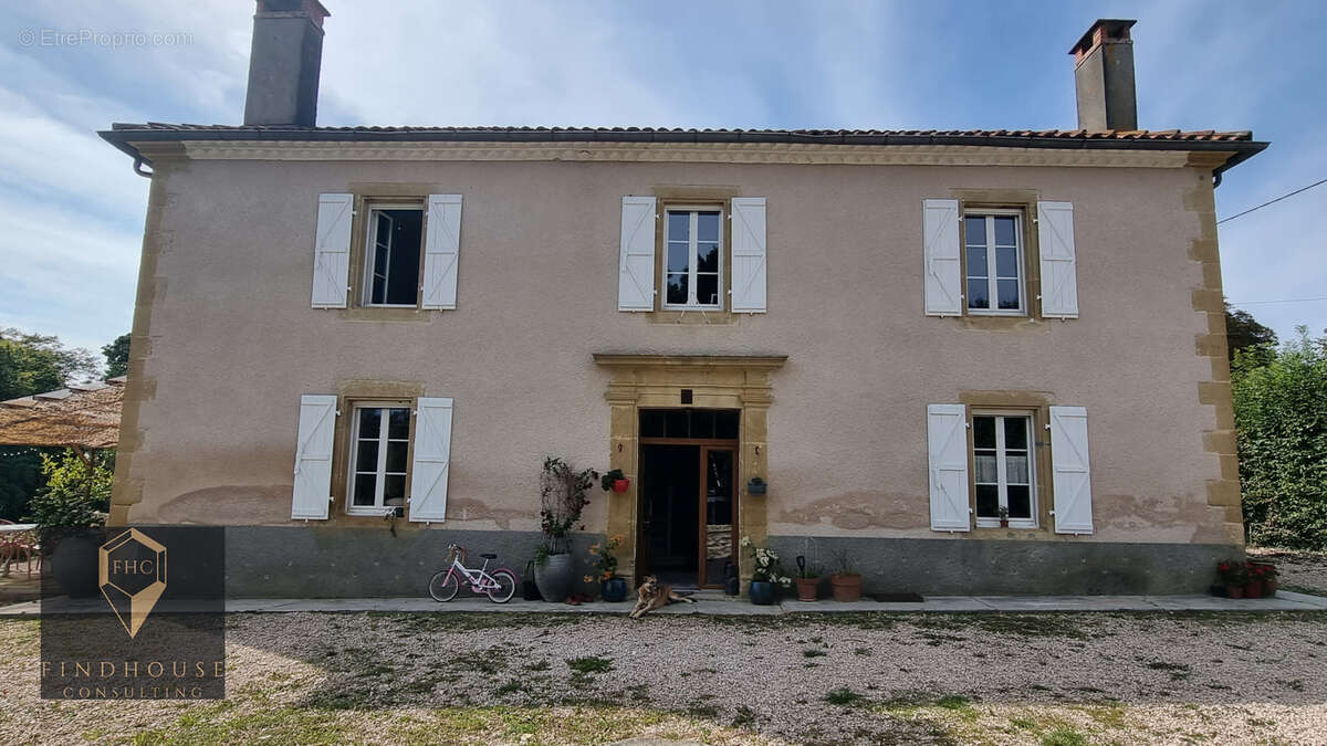 Maison à BOULOGNE-SUR-GESSE