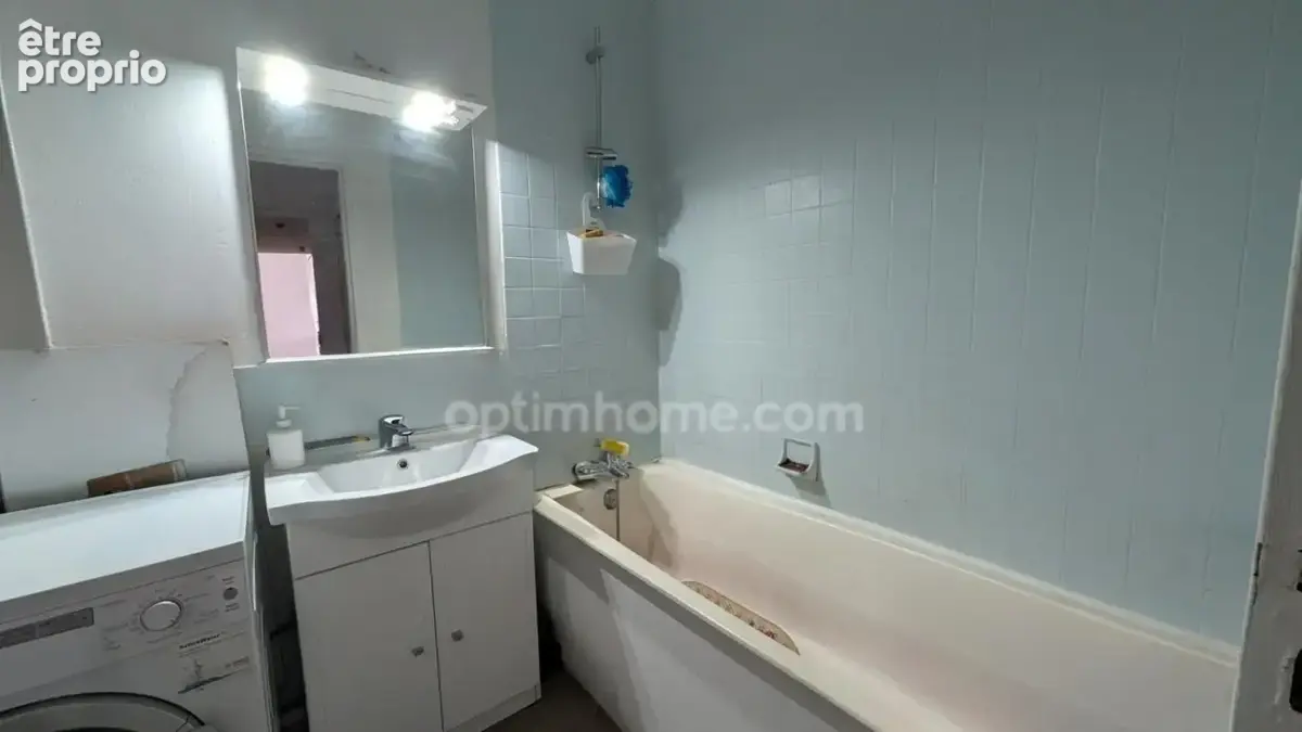 Appartement Gradignan - T3 lumineux de 61 m2- ascenseur - parking et fort potentiel - photo 8