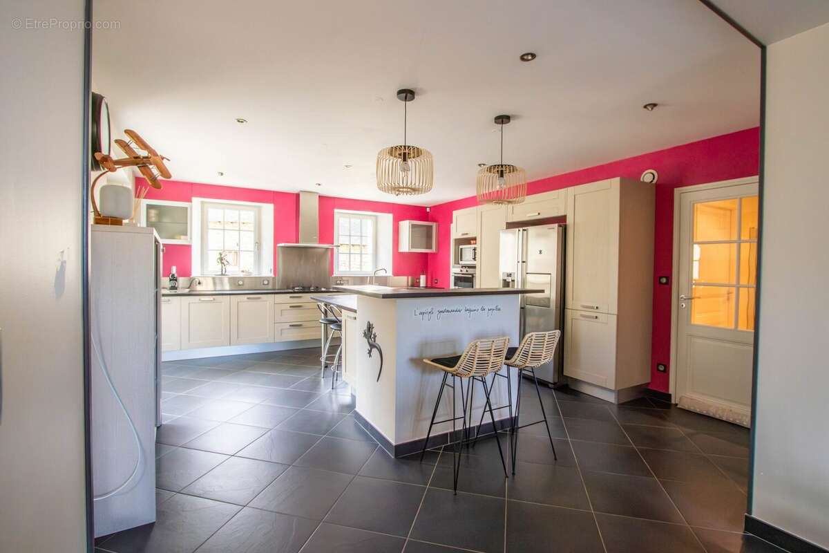 Maison à BRISSAC-QUINCE