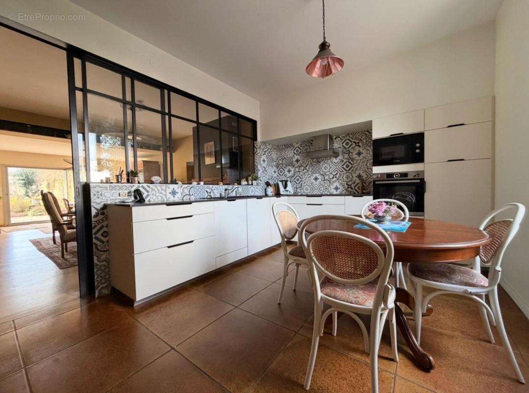 Maison à MALESTROIT