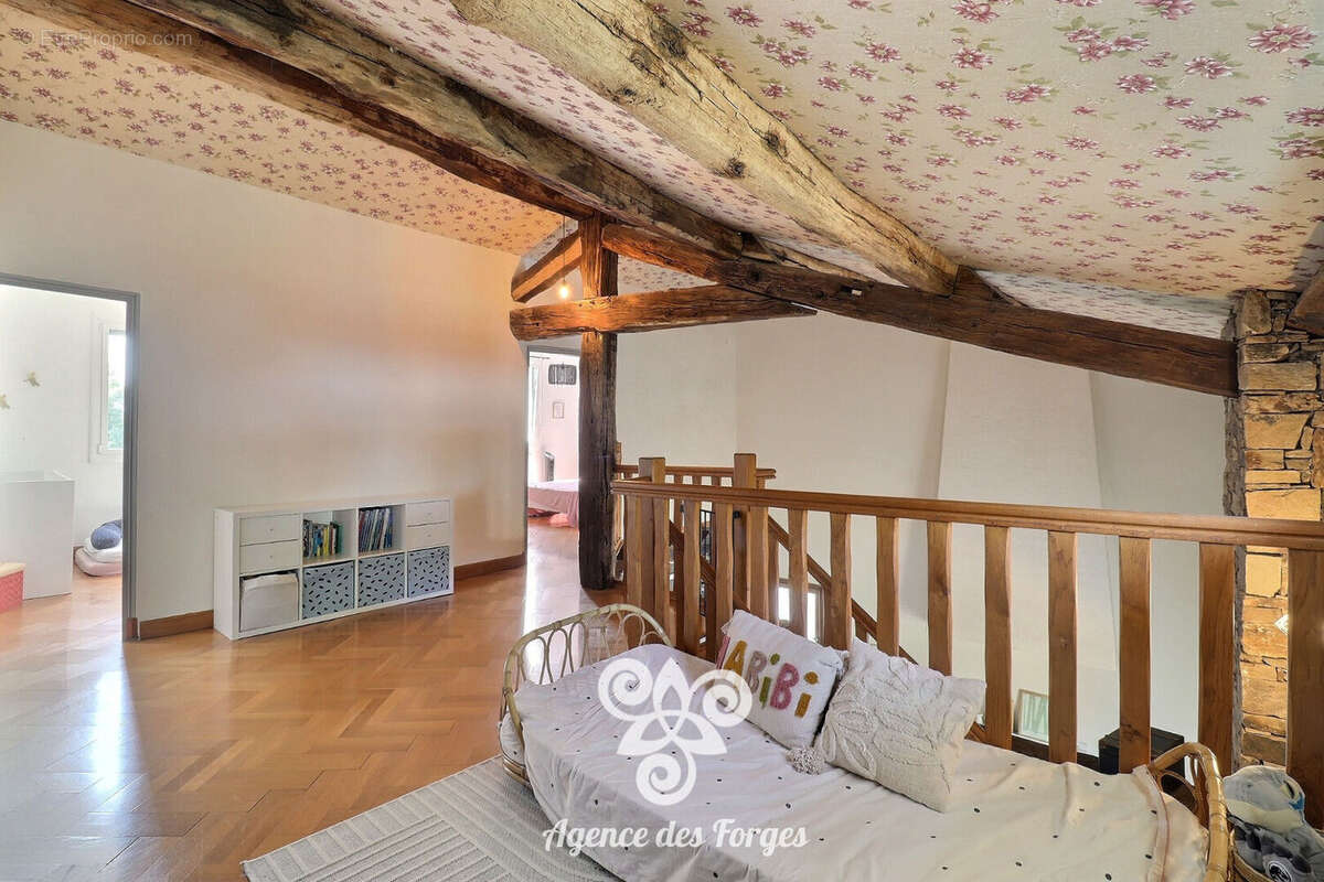 Maison - 167m² - 3 chambres + bureau - Le Landreau - photo 13