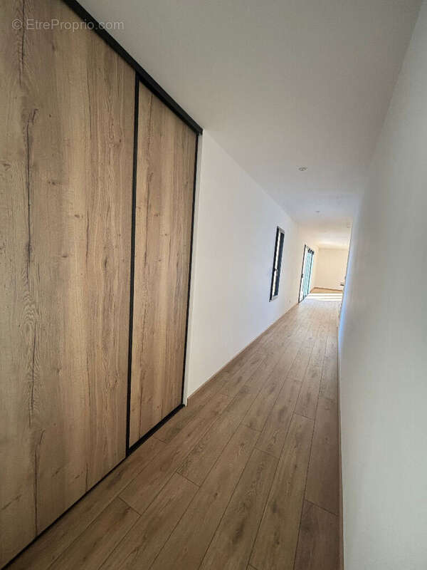 PLENEUF-VAL-ANDRÉ : Maison Plain Pieds 4 pièces 146 m2 env - photo 3