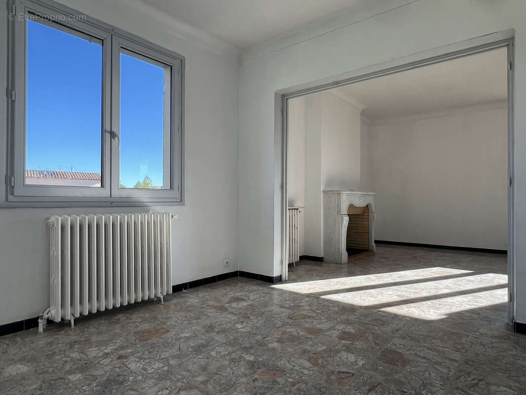 Maison à PONT-SAINT-ESPRIT