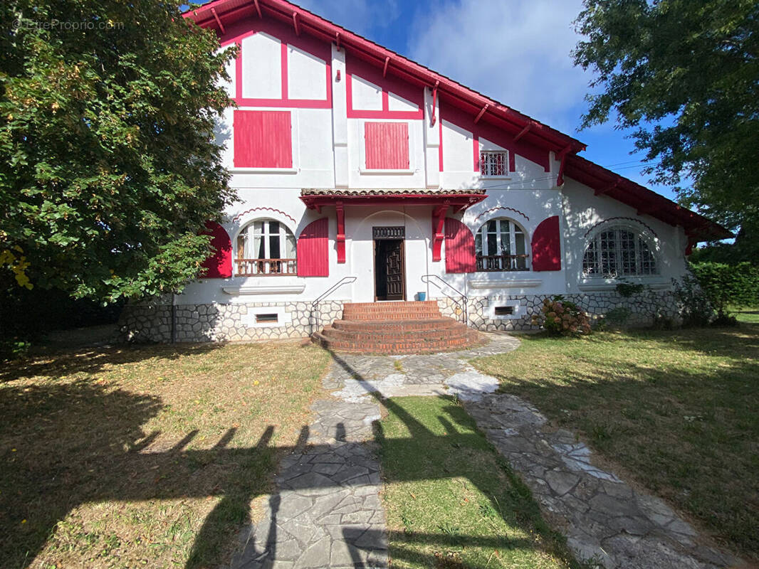 Maison à VILLENEUVE-SUR-LOT