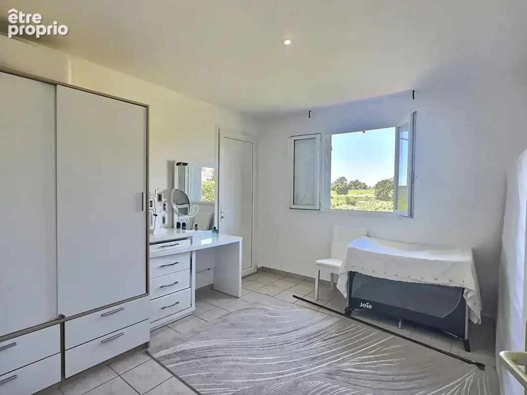 Maison VIDAUBAN de 5 pièce(s) - photo 10