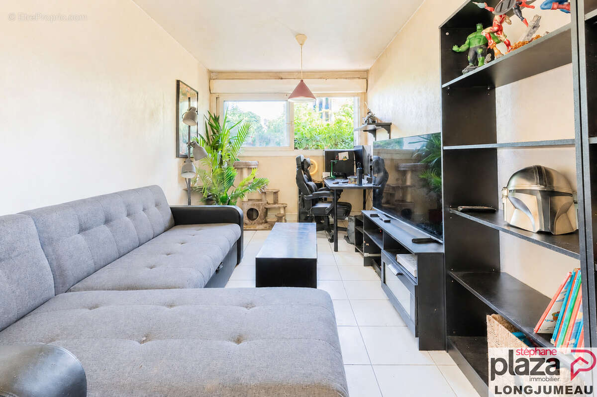 Appartement à SAVIGNY-SUR-ORGE