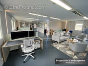 Commerce à VAL-DE-REUIL