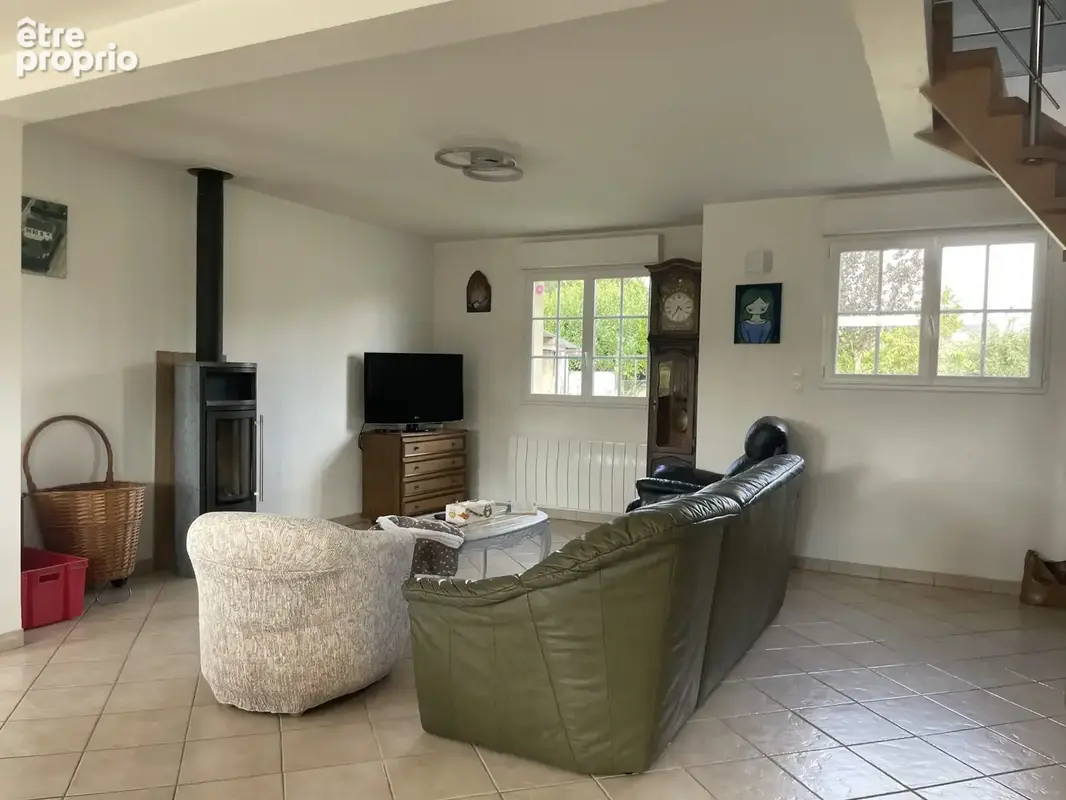 Maison 6 pièces 186 m² à vendre à Thiberville (27230) - photo 6