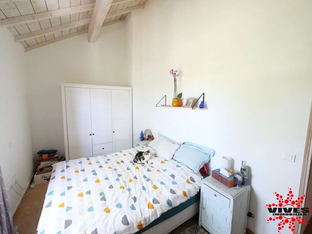 Ensemble immobilier de 2 maisons sur 3235 m2 de terrain - photo 23