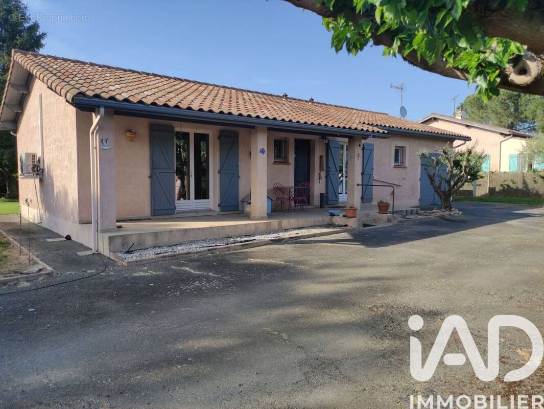 Photo 1 - Maison à SAINT-PORQUIER