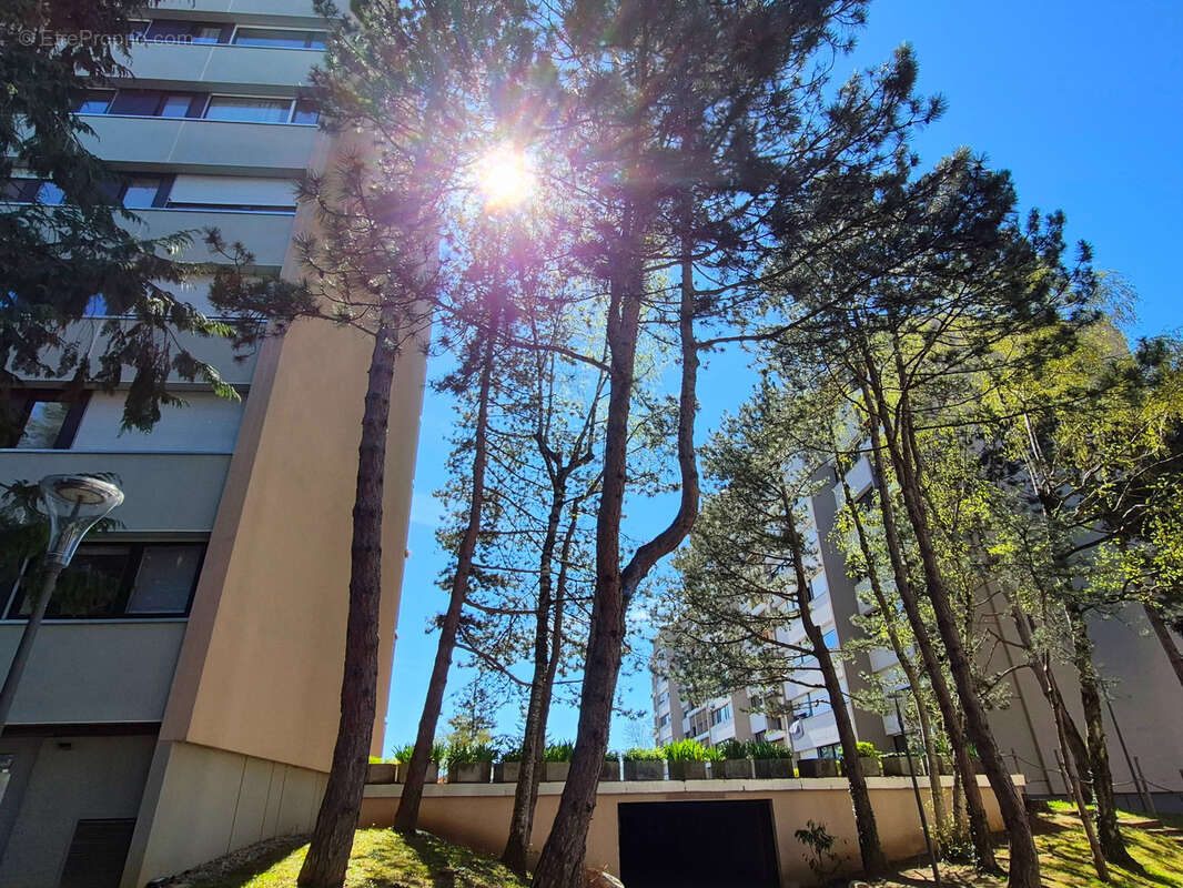 Appartement à SAINT-JULIEN-EN-GENEVOIS